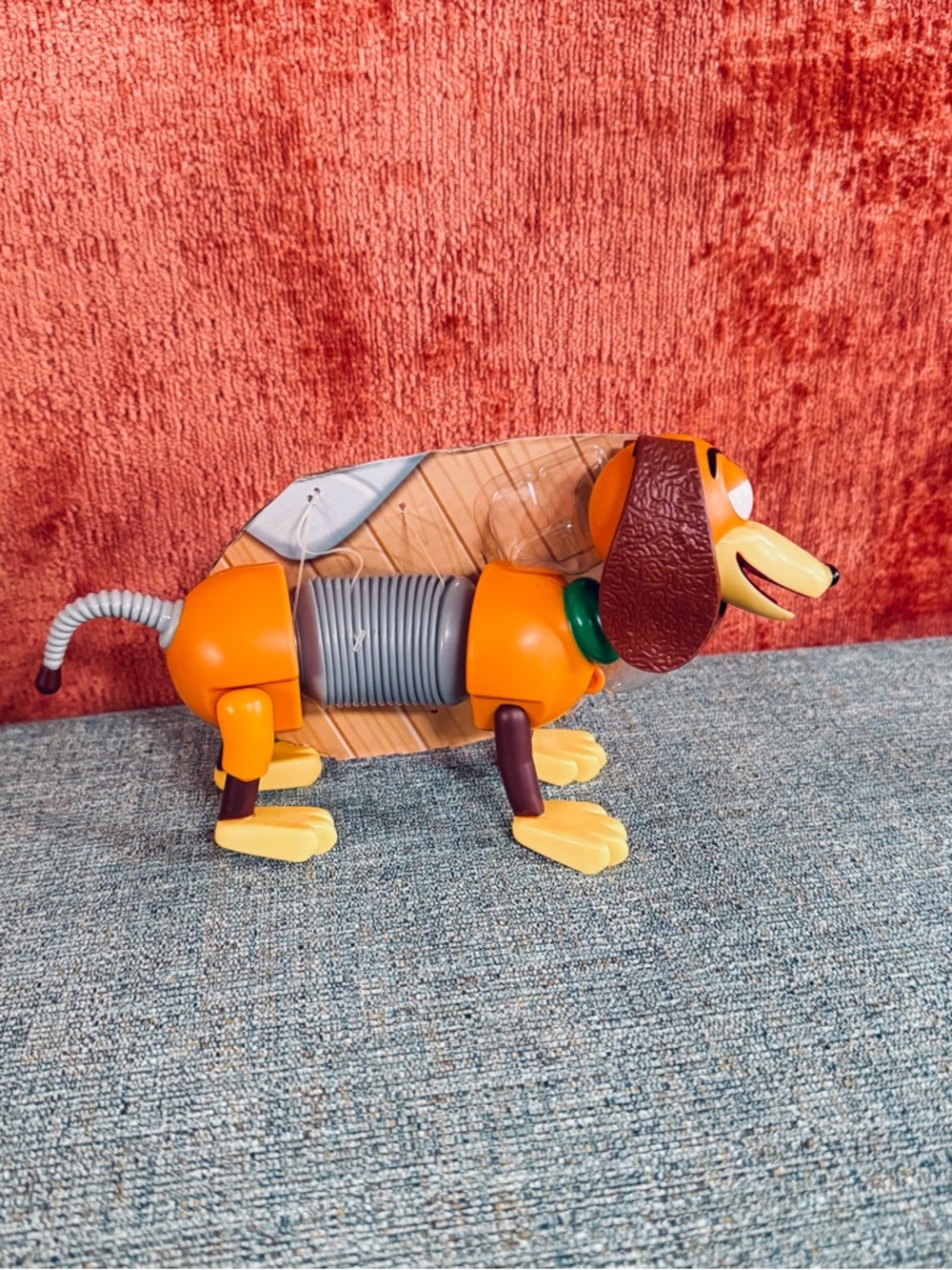 1 Mattel Disney Pixar Toy Story Slinky Dog Action Figure w/ Plastic Pop Body NEW